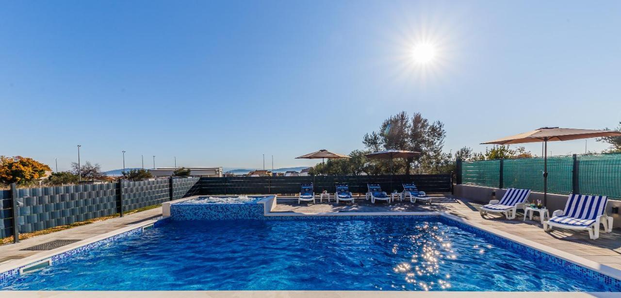 Villa Lamarin Kaštela Екстериор снимка