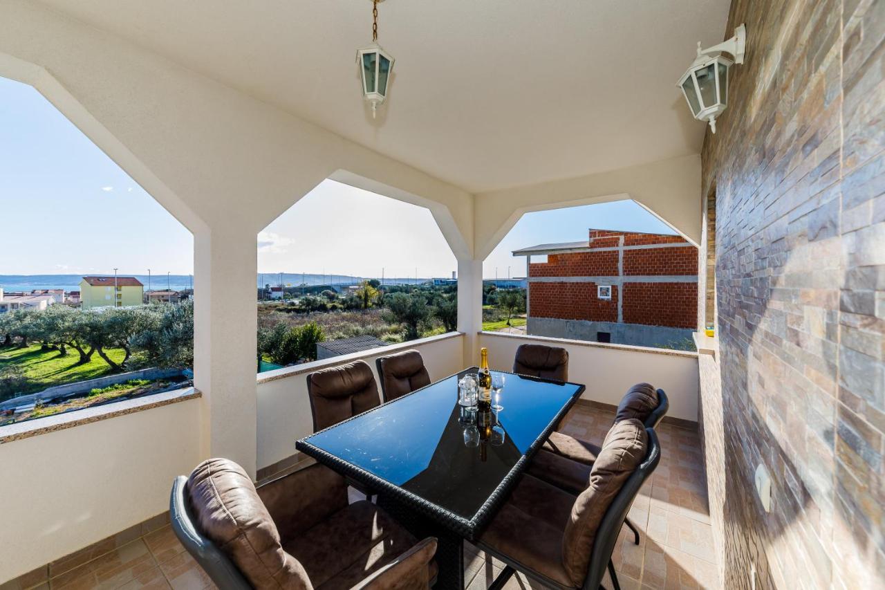 Villa Lamarin Kaštela Екстериор снимка