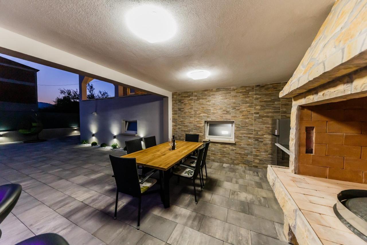 Villa Lamarin Kaštela Екстериор снимка
